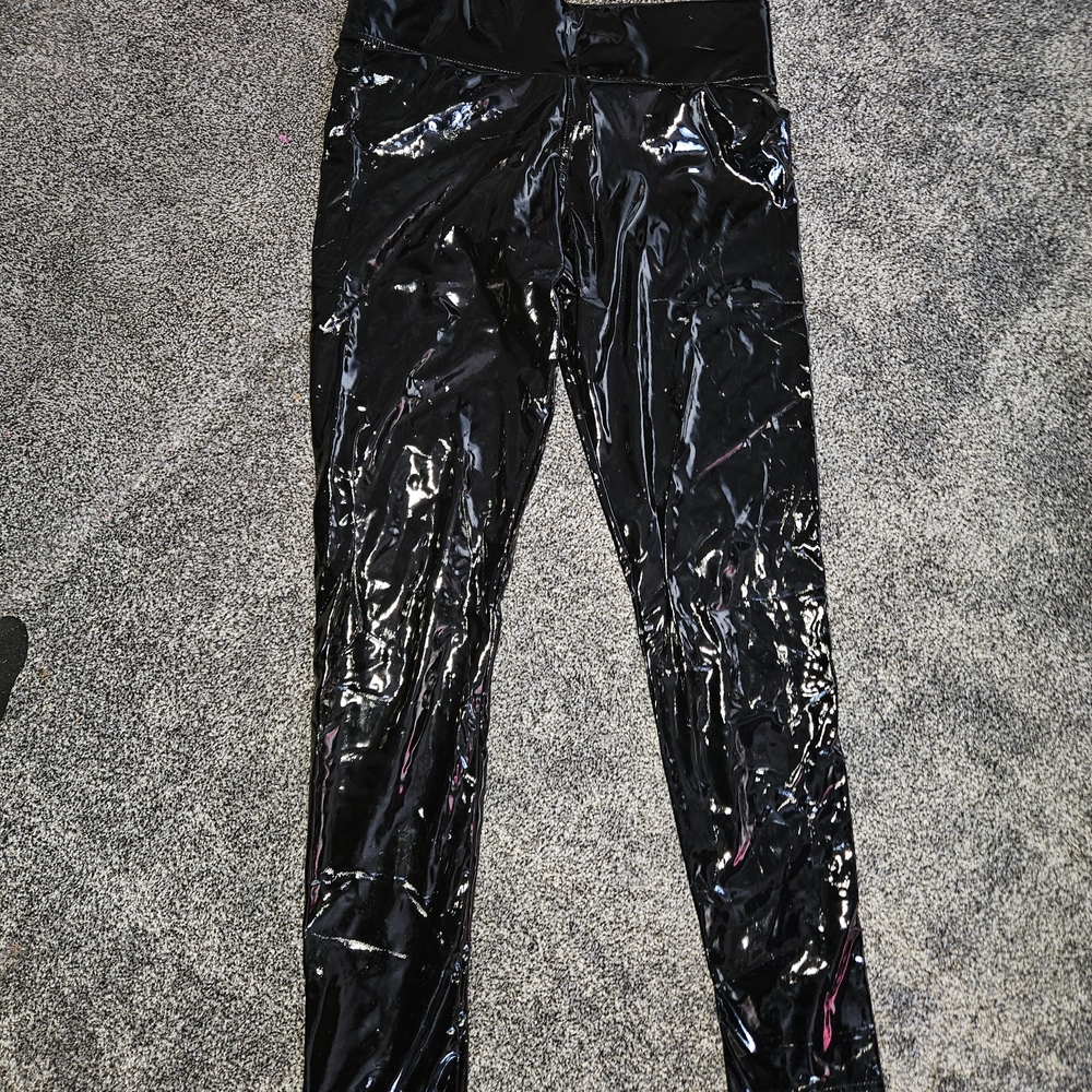 Glossy Black Leggings
